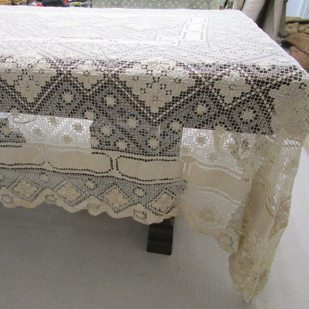 74" x 93" Elegant Filet Lace Hand Knotted Vintage Tablecloth XLarge Rectangle